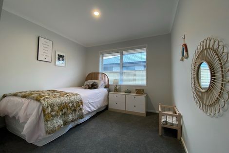 Photo of property in 42 Union Drive, Papamoa, 3118