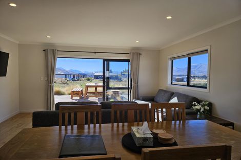 Photo of property in 1 Edwards Lane, Lake Tekapo, 7999