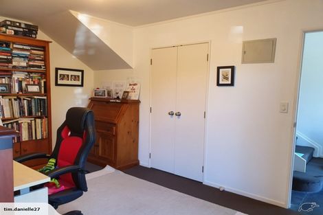 Photo of property in 2/21 Witheford Drive, Bayview, Auckland, 0629