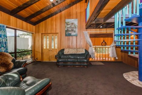 Photo of property in 40 Hicks Crescent, Waikanae Beach, Waikanae, 5036