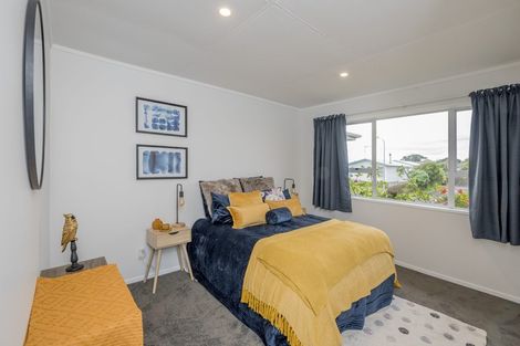 Photo of property in 3 Robert Mckeen Street, Otaki Beach, Otaki, 5512