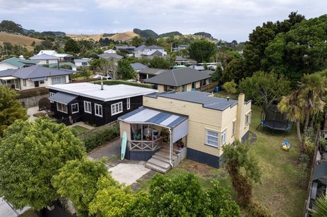 Photo of property in 55 Wainui Road, Raglan, 3225