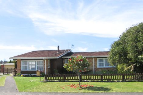 Photo of property in 9 Kamahi Place, Pukehangi, Rotorua, 3015