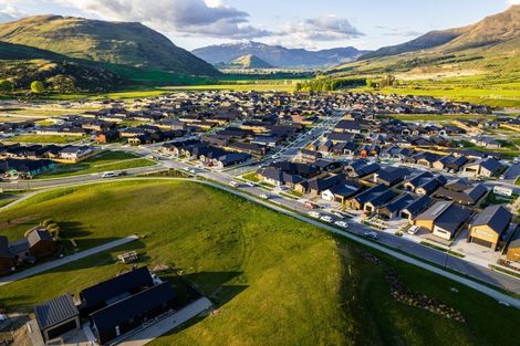 Photo of property in 50 Cunninghams Drive, Jacks Point, Queenstown, 9371