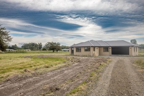 Photo of property in 63 Farm Road, Waipukurau, 4284