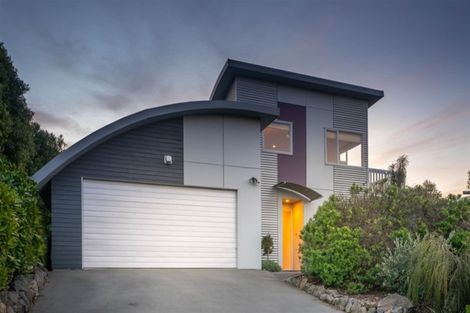 Photo of property in 5 Dunkeld Lane, Redcliffs, Christchurch, 8081