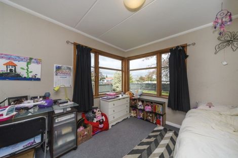 Photo of property in 21 Botanical Road, Takaro, Palmerston North, 4412
