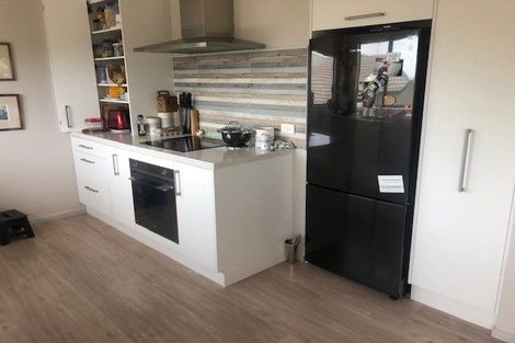 Photo of property in 135 Field Way, Waikanae Beach, Waikanae, 5036