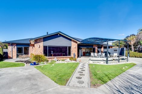 Photo of property in 30 Delta Mews Place, Clive, 4102