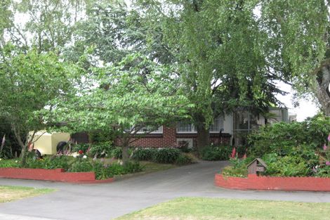 Photo of property in 1 Deepdale Street, Burnside, Christchurch, 8053