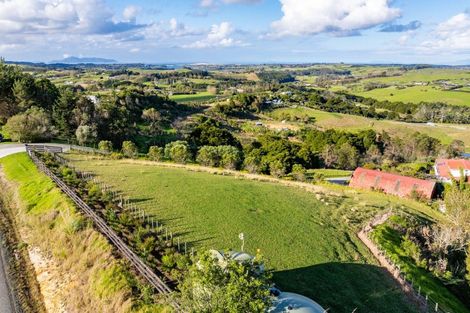 Photo of property in 217a Lawrence Road, Mangawhai, 0573