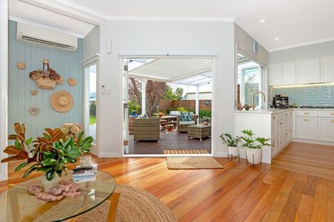 Photo of property in 116 Whitaker Street, Whataupoko, Gisborne, 4010