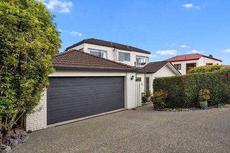 Photo of property in 2/3 Hart Road, Hauraki, Auckland, 0622