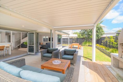 Photo of property in 126 Puka Crescent, Matarangi, Whitianga, 3592