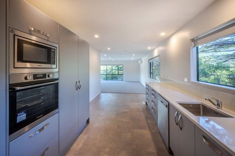 Photo of property in 3 Cedar Lane, Duvauchelle, 7581