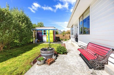 Photo of property in 26 Coates Street, Tawa, Wellington, 5028