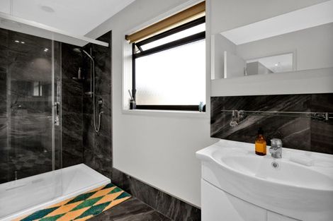 Photo of property in 112b Princess Street, Waitara, 4383