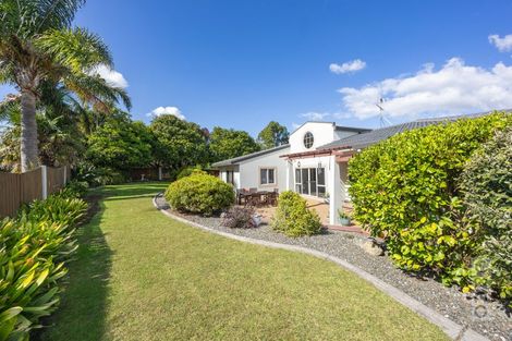 Photo of property in 41 Sunny Crescent, Huapai, Kumeu, 0810