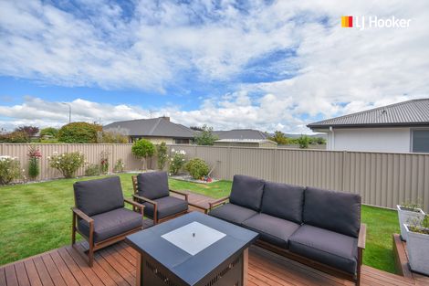 Photo of property in 8 Roblyn Place, Mosgiel, 9024