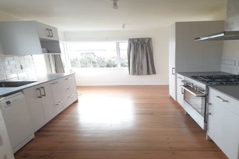 Photo of property in 1 Roto Street, Westown, New Plymouth, 4310