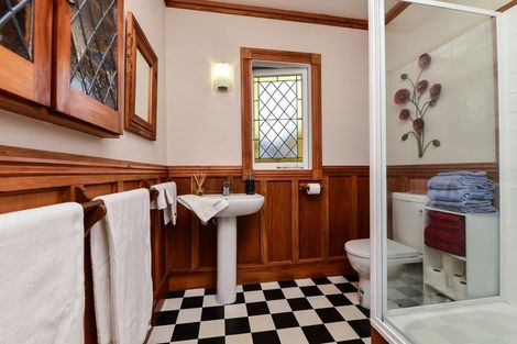 Photo of property in 37 Dalethorpe Avenue, Fairfield, Hamilton, 3214