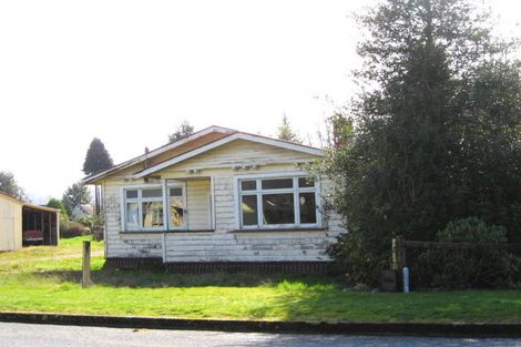 Photo of property in 20 Shiel Street, Reefton, 7830