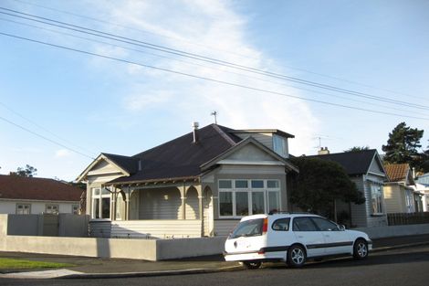 Photo of property in 25 Gourley Street, Saint Kilda, Dunedin, 9012