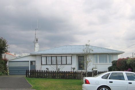 Photo of property in 44 Pemberton Crescent, Greerton, Tauranga, 3112