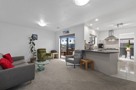 Photo of property in 35 Galloway Crescent, Pyes Pa, Tauranga, 3112