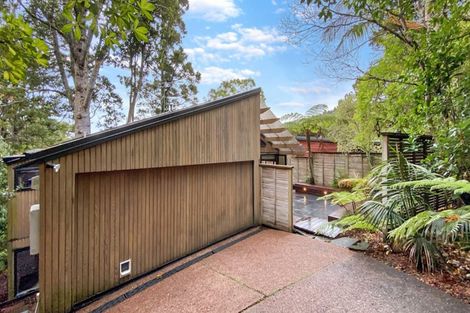 Photo of property in 31 York Road, Titirangi, Auckland, 0604