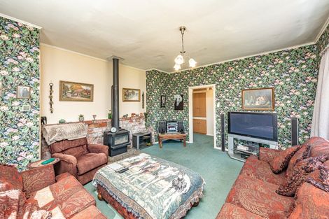 Photo of property in 6 Kamahi Street, Castlecliff, Whanganui, 4501