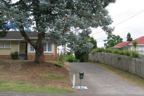Photo of property in 37 Chippendale Crescent, Birkdale, Auckland, 0626