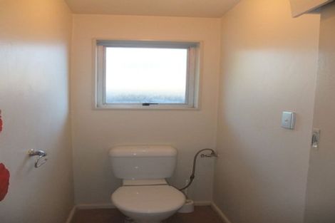 Photo of property in 28 Delaware Crescent, Russley, Christchurch, 8042