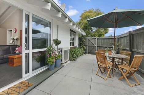 Photo of property in 1/23 Blighs Road, Strowan, Christchurch, 8052