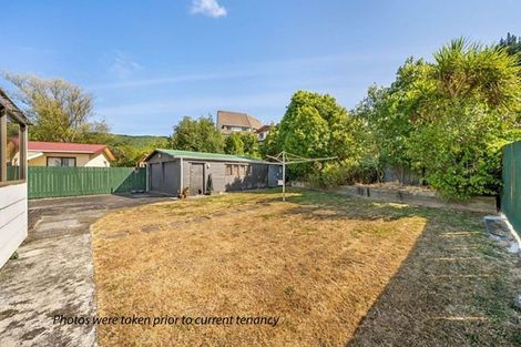 Photo of property in 6 Edmund Lomas Grove, Birchville, Upper Hutt, 5018