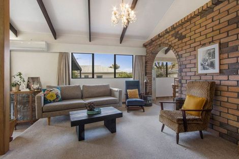 Photo of property in 16 Jocelyn Street, Katikati, 3129