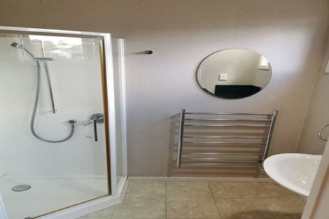 Photo of property in 10 Pennycook Place, Sunnyhills, Auckland, 2010