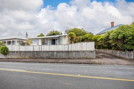 Photo of property in 217 Tukapa Street, Westown, New Plymouth, 4310