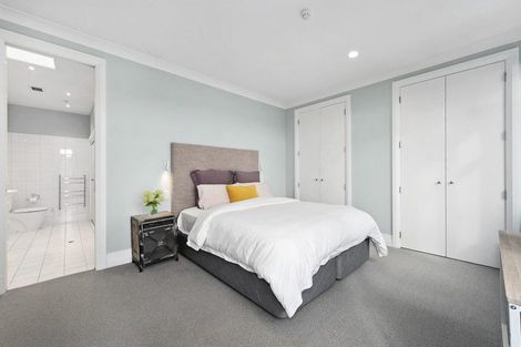 Photo of property in Kelvin House, 8a/16 The Terrace, Wellington Central, Wellington, 6011