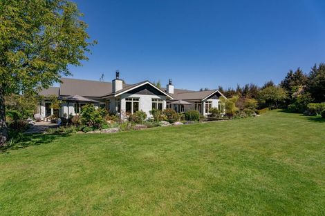 Photo of property in 162 Te Awa Road, Albert Town, Wanaka, 9382