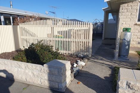 Photo of property in 17 Bush Road, Mosgiel, 9024