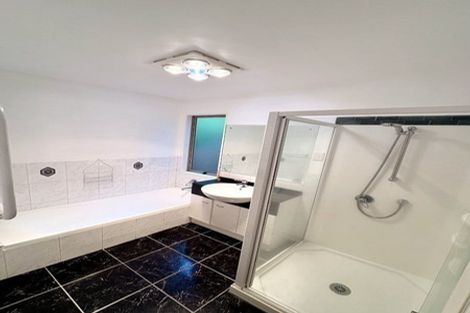 Photo of property in 41a Palliser Lane, Browns Bay, Auckland, 0632