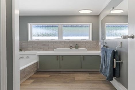 Photo of property in 98a Maxwells Road, Otumoetai, Tauranga, 3110