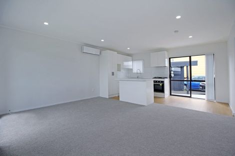 Photo of property in 3/114 Finlayson Avenue, Clendon Park, Auckland, 2103