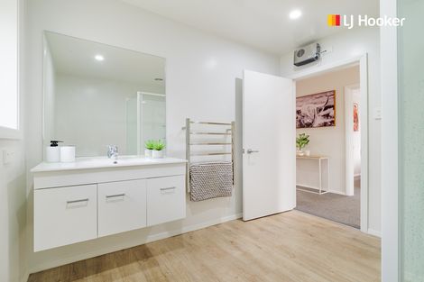 Photo of property in 12 Scotland Terrace, Green Island, Dunedin, 9018