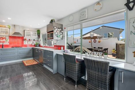 Photo of property in 1/3 Pelican Lane, Unsworth Heights, Auckland, 0632