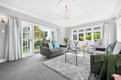 Photo of property in 37 Totara Crescent, Woburn, Lower Hutt, 5010