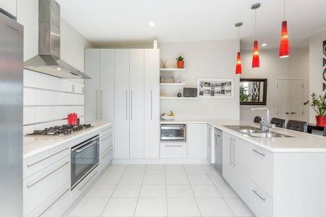 Photo of property in 24 Kittiwake Drive, Schnapper Rock, Auckland, 0632