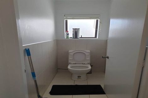 Photo of property in 1/17 Butley Drive, Farm Cove, Auckland, 2012