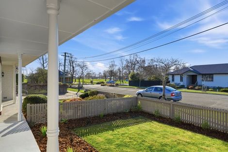 Photo of property in 37 Allard Street, Edgeware, Christchurch, 8013